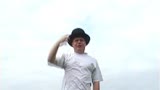 Tricks With Hats: Upward twiddle (one hand)
