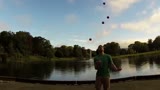 7 ball juggling for 100 catches