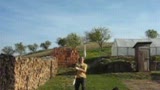 Béci freaky juggling video